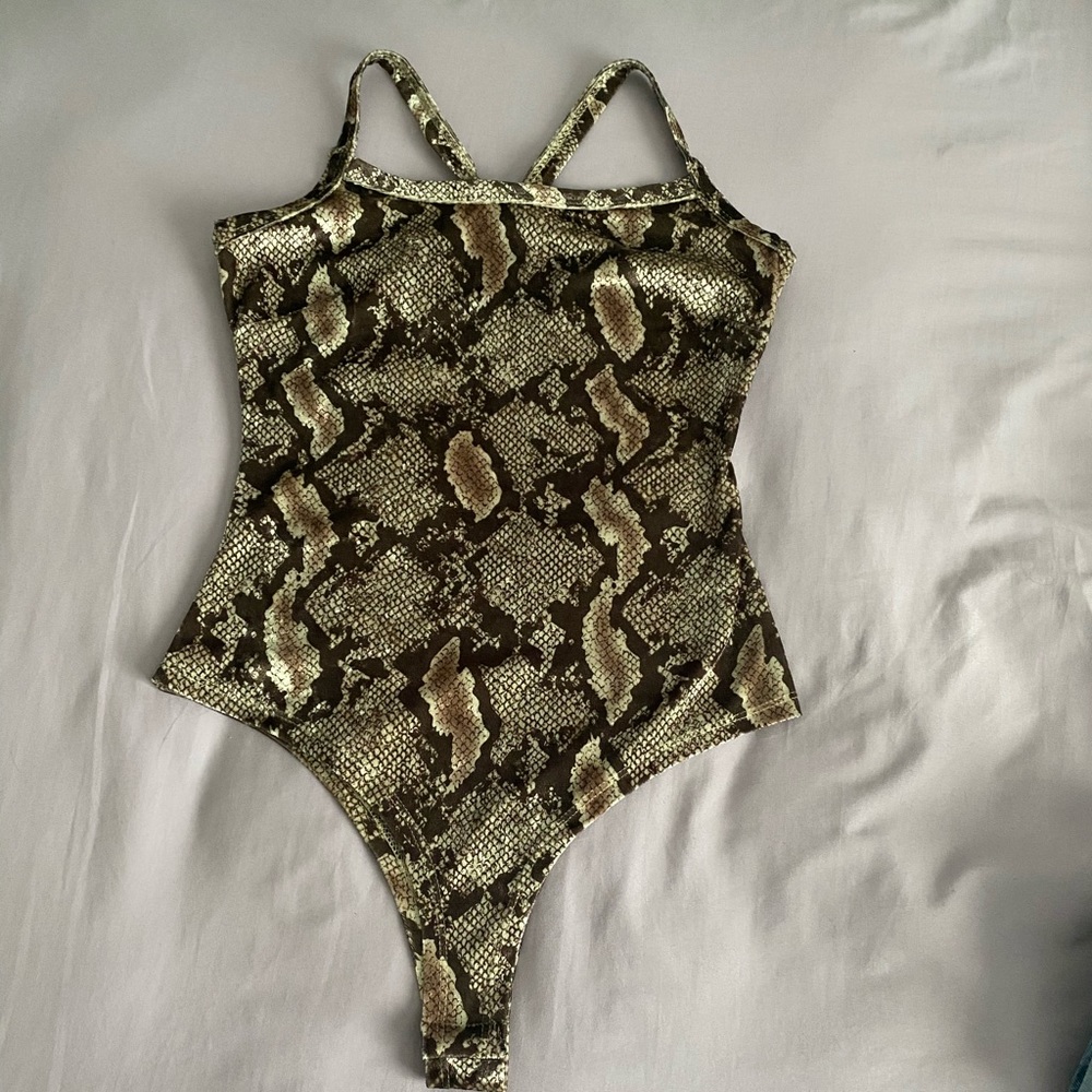 Fashion nova bodysuit